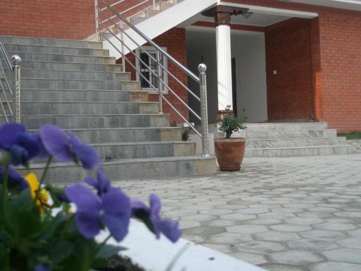 Chef House Resort Катманду Екстер'єр фото